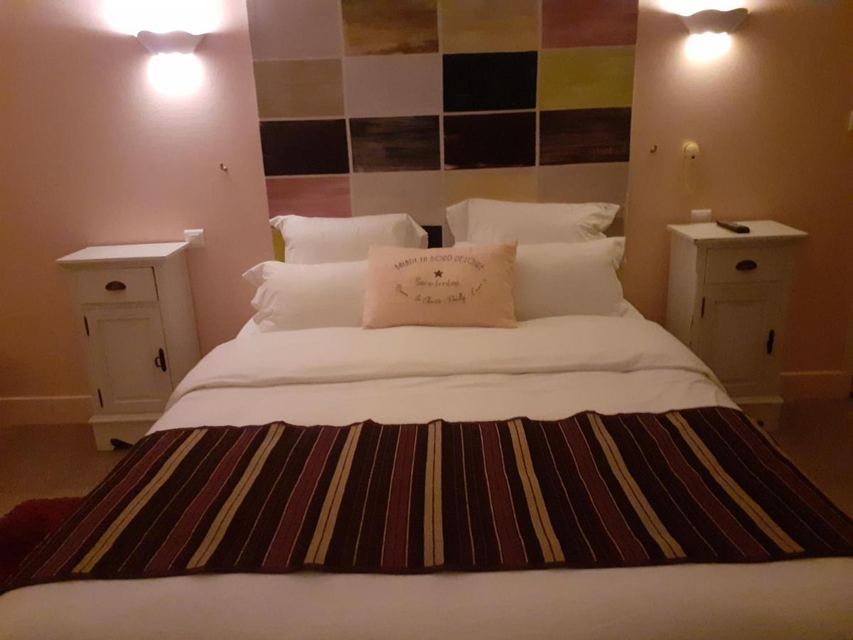 Le Grand Monarque Donzy Hotel Екстериор снимка