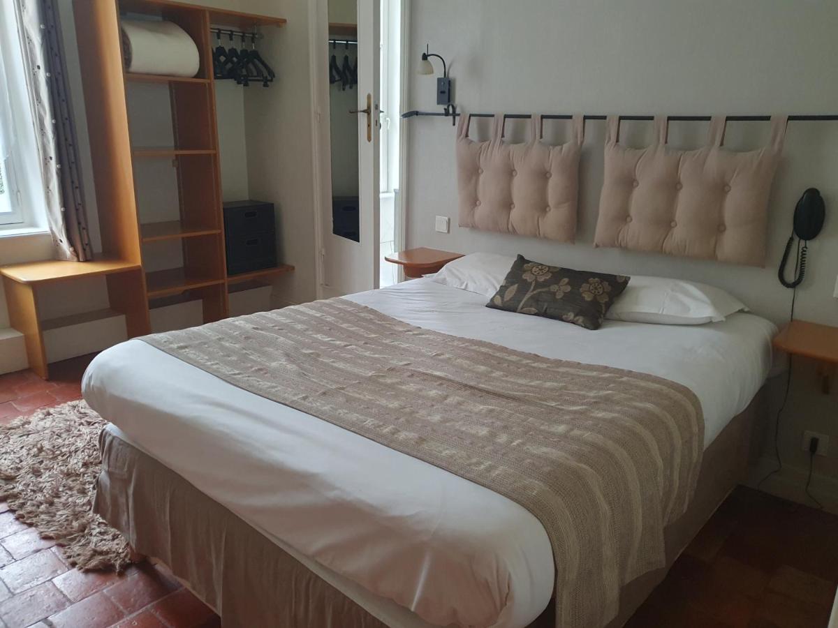 Le Grand Monarque Donzy Hotel Екстериор снимка